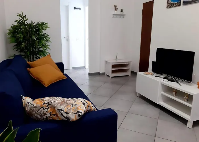 Casina Al 32